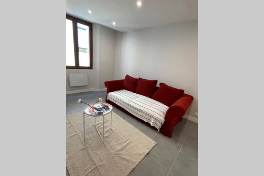 Appartement Tres Spacieux & Coupery Гийом Экстерьер фото